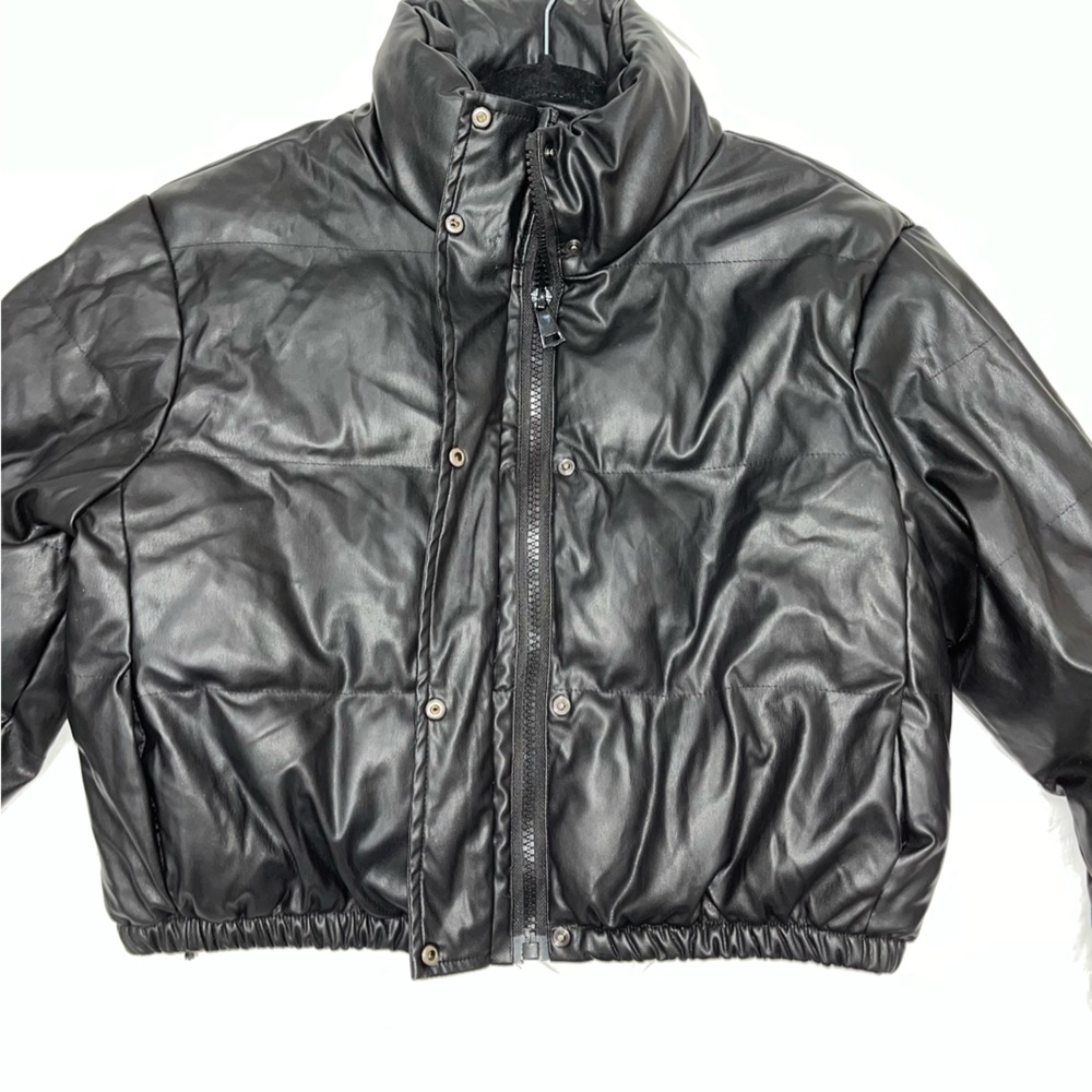 Quilted Stand Collar Puffer Jacket - Picture 8 of 10